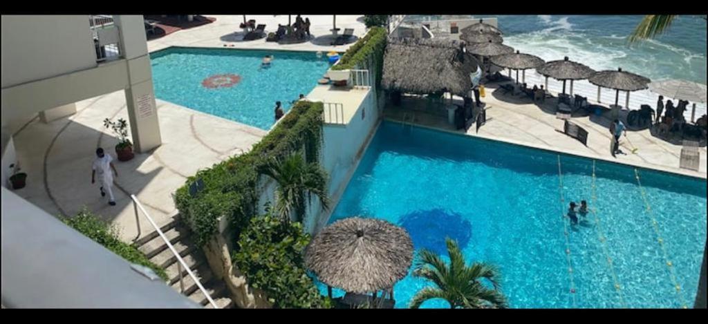 Torres Gemelas Acapulco Buitenkant foto